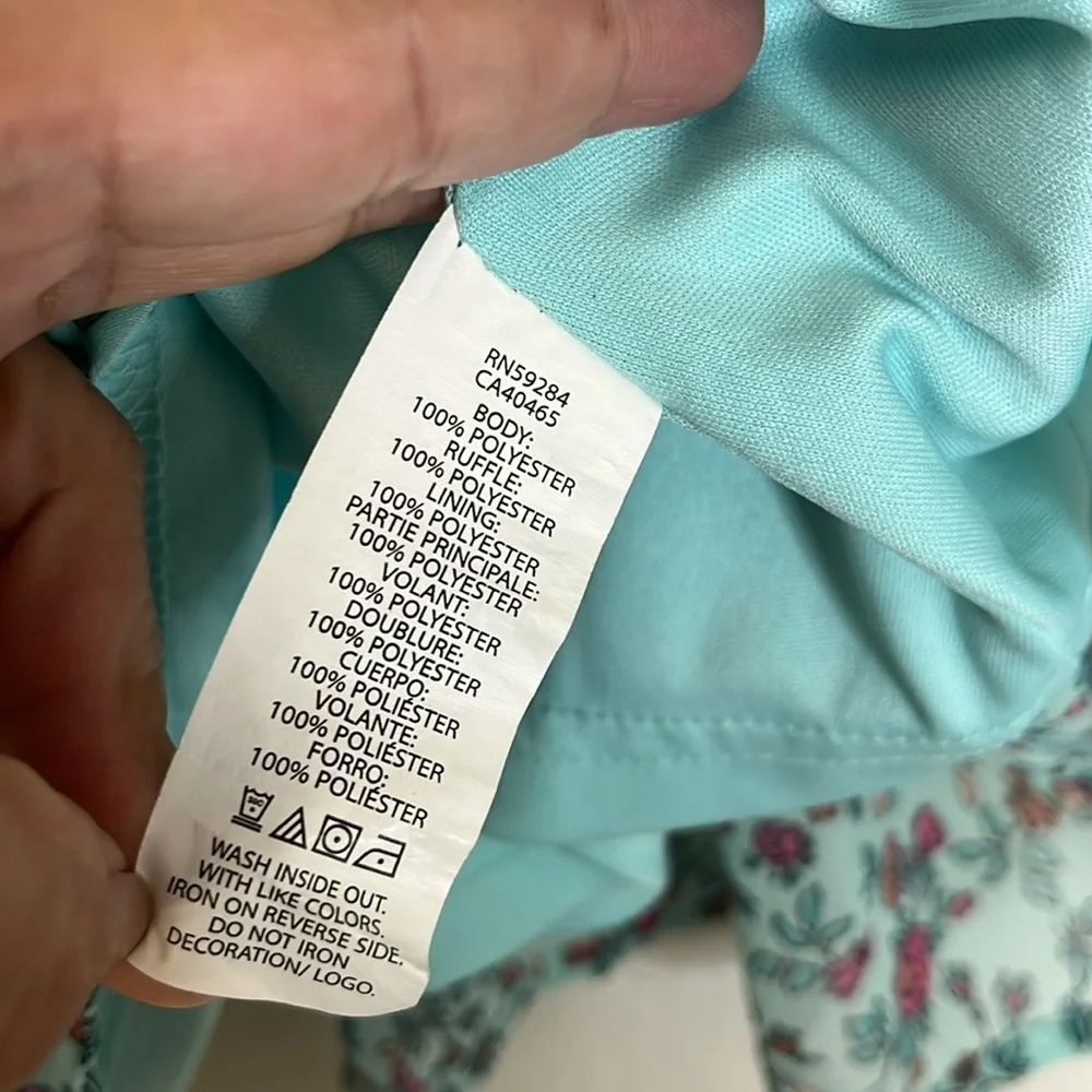 The Children’s Place Toddler Dessert and Jacket 4T Floral teared
